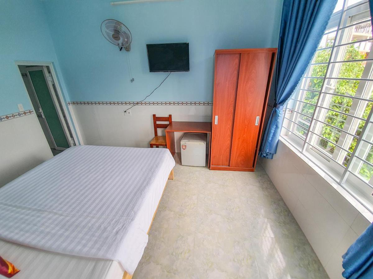 Hotel Dang Khoa Chi Khu Co Ong Exterior photo